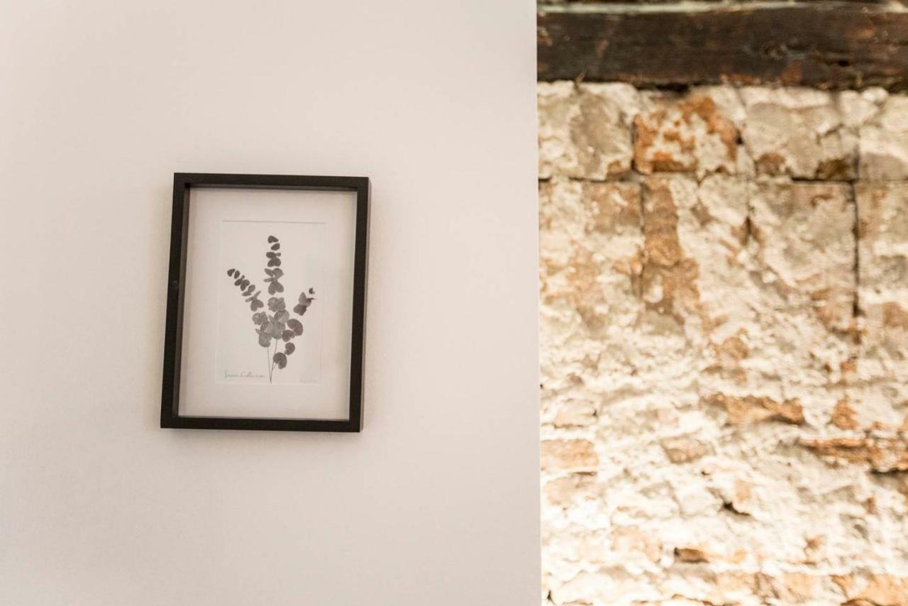 Intimate And Artistic Flat Wifi Puerta Del Sol Apartment Madrid Luaran gambar